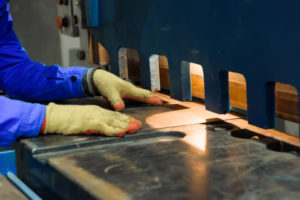 cisaillage à la guillotine en chaudronnerie